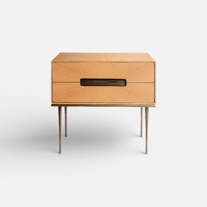 Deva_Bedside carvalho